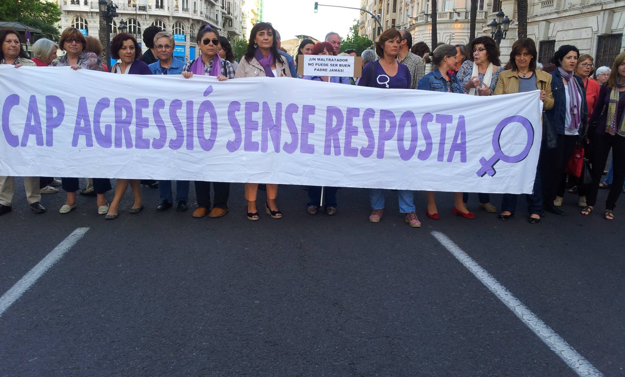 Concentració primer dimecres de mes a València contra la violència masclista