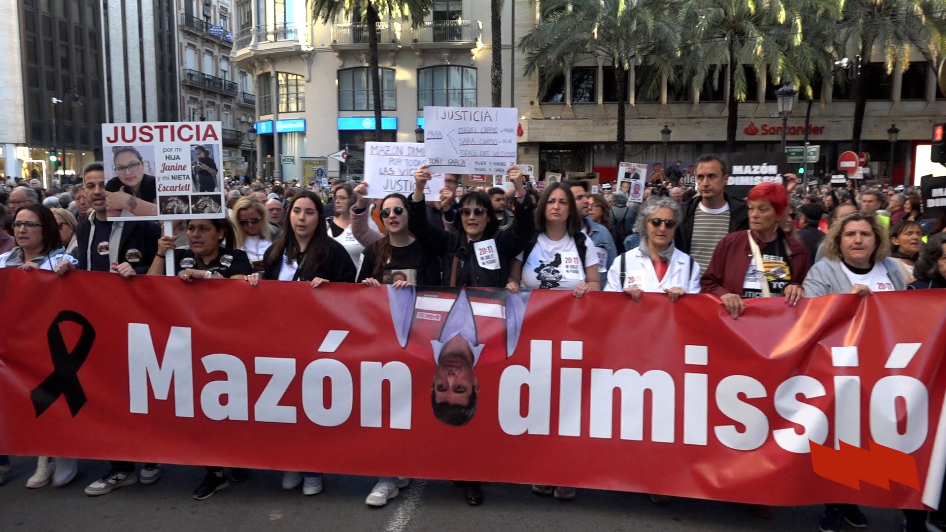 El poble valencià torna a exigir la dimissió de Carlos Mazón