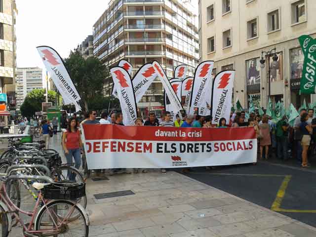Concentració d'aquest matí davant la seu de la Delegació del Govern a València.