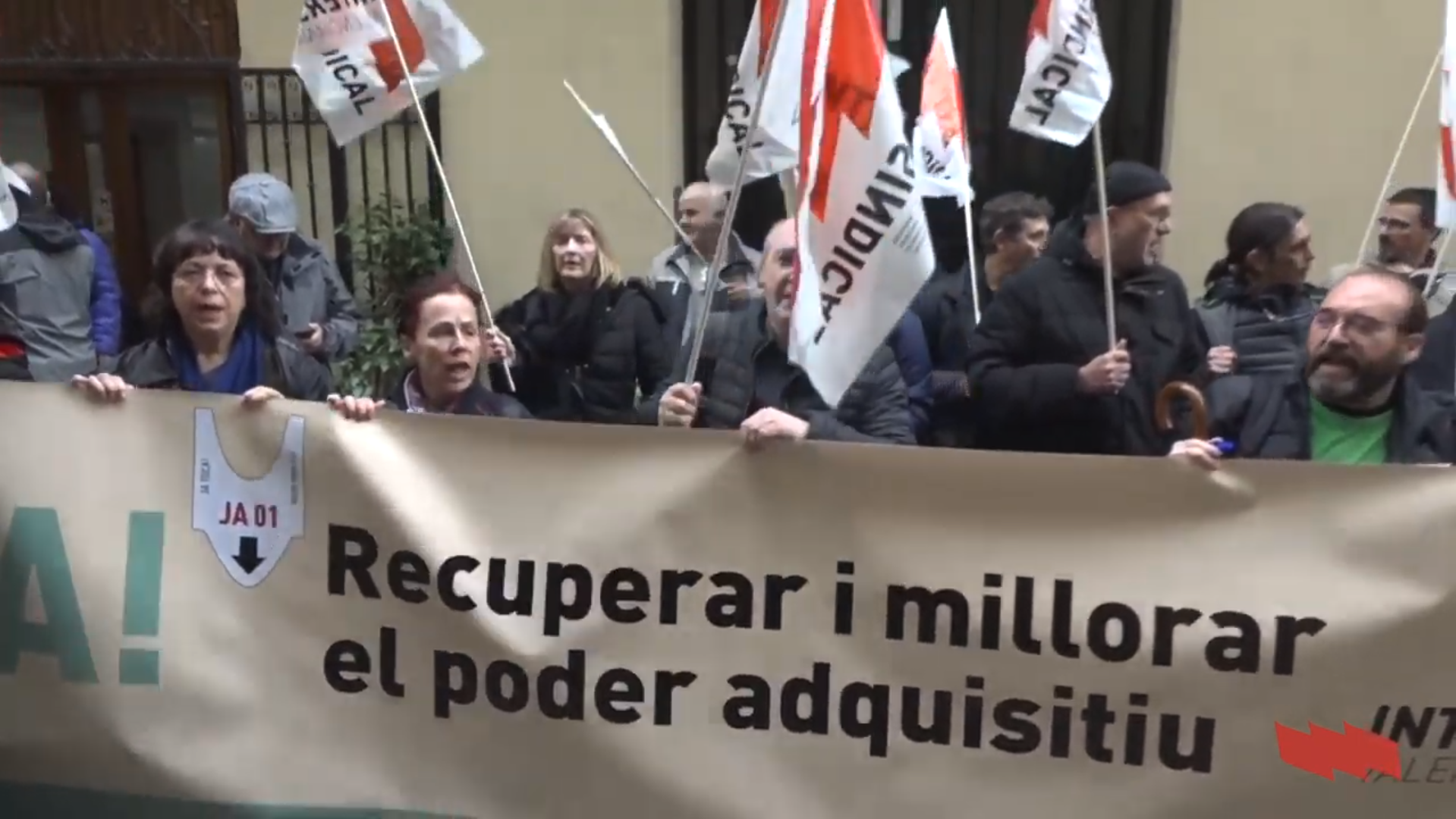 Intersindical reclama la recuperació del poder adquisitiu i clama contra l’exclusió de la MGN I