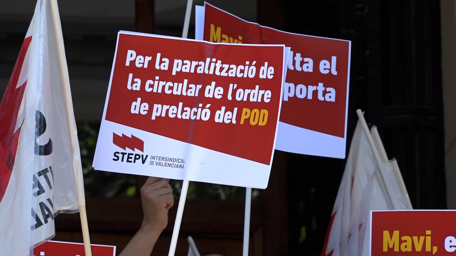 STEPV es concentra contra la circular del POD de la Universitat de València