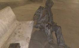 Intersindical Valenciana condemna l’atac a l’estàtua de Vicent Andrés Estellés