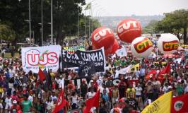 Contra la desestabilització en Brasil