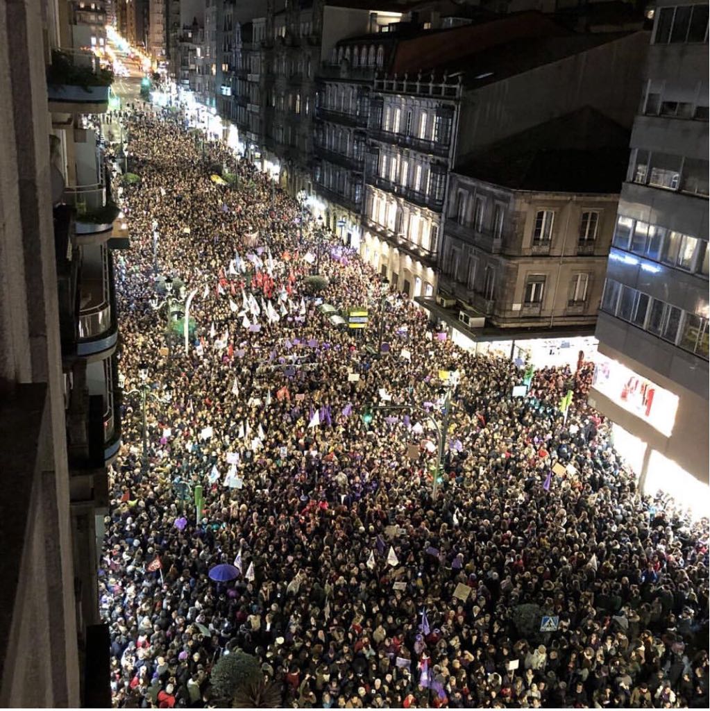 Intersindical Salut considera un èxit la vaga feminista del 8M.